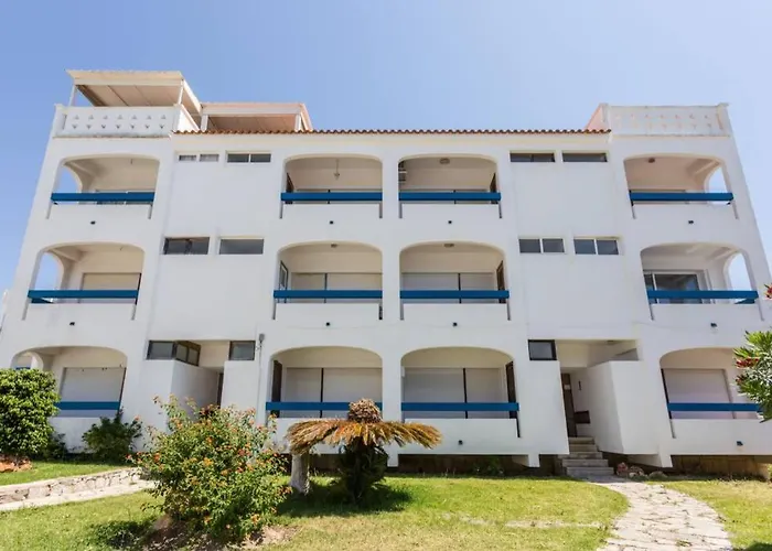 Edifico Ouramar T2 *